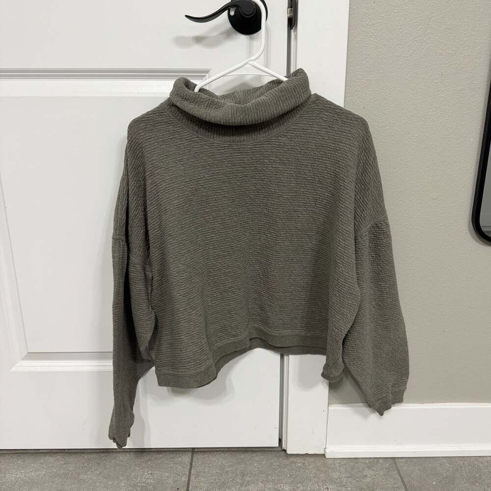 Lululemon Textured Fleece Mock Neck Sweater Grey Sage